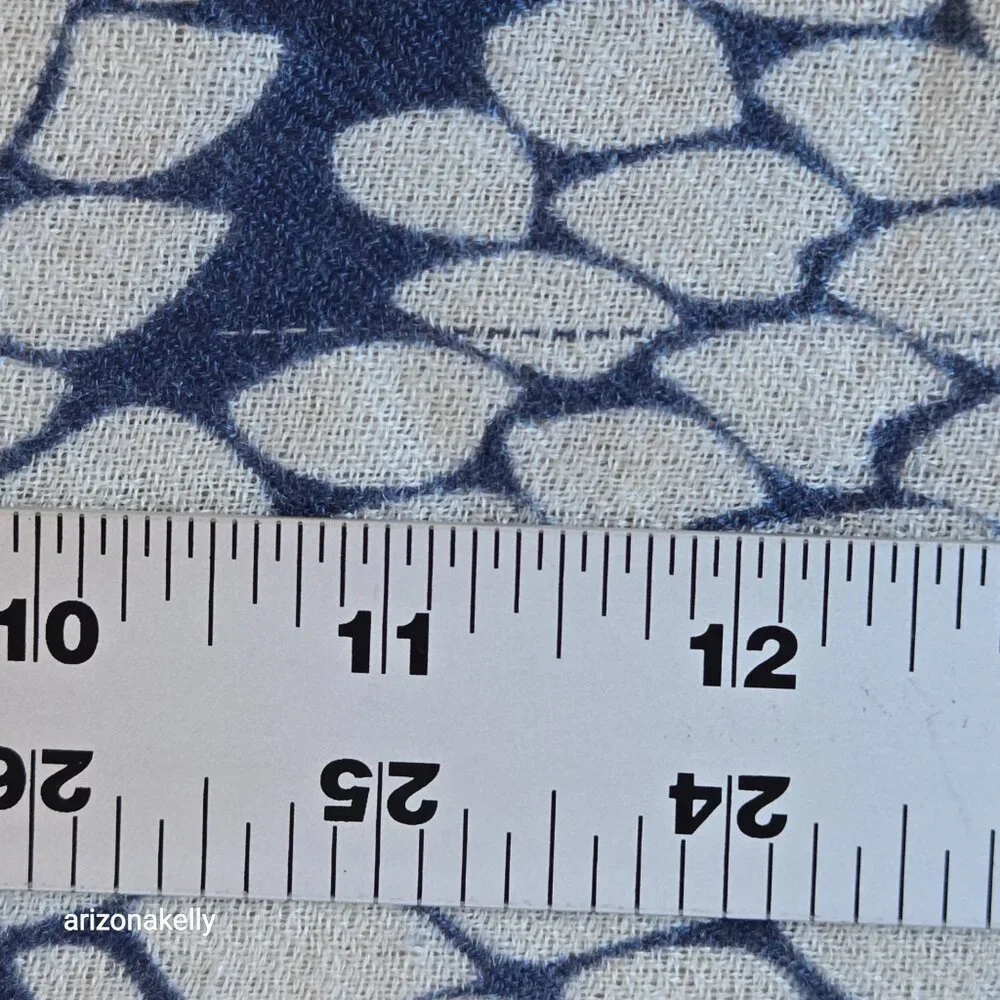 Cashmere Lightweight Scarf Chrysanthemum Dahlia Flower Floral - Picture 7 of 11
